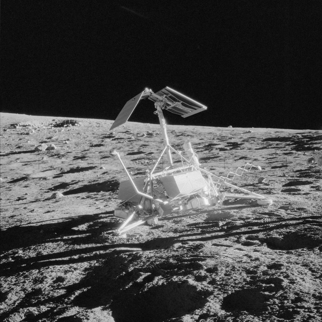 Surveyor 1 photograph 1: NASA — Surveyor 1 spacecraft image showing the lander in Oceanus Procellarum, June 1966. First US soft landing on the Moon. (NASA, public domain)
